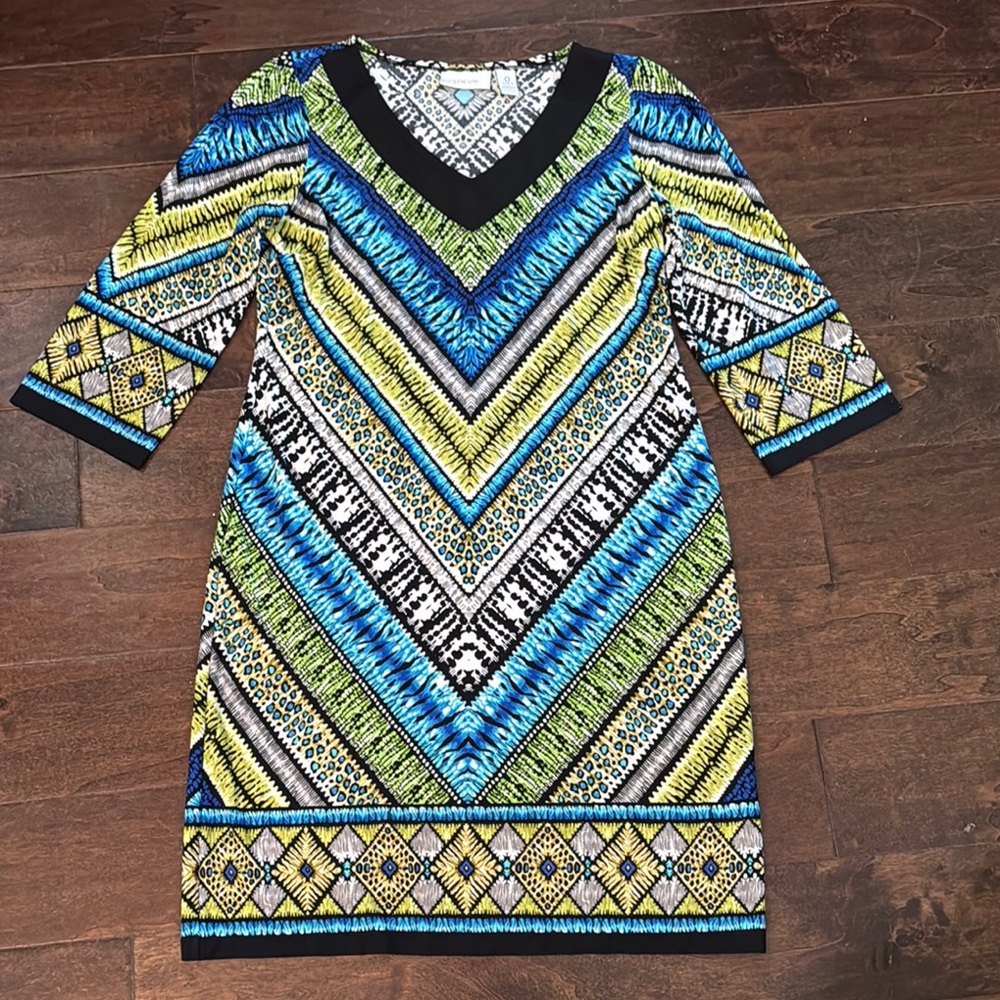 Chicos Size 0 Vibrant Geometric Pattern Dress